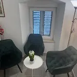 بيت ضيافة Damira 3*