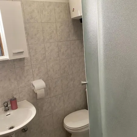 ゲストハウス ダミラ ルームス スプリト