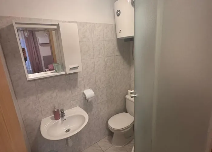 Damira Penzion 3*