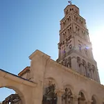 招待所 达米拉客房旅馆