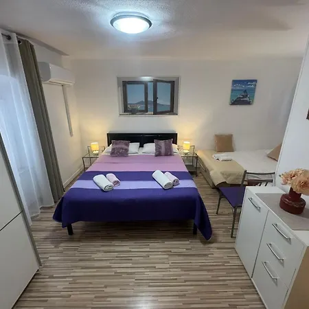 게스트하우스 다미라 룸즈