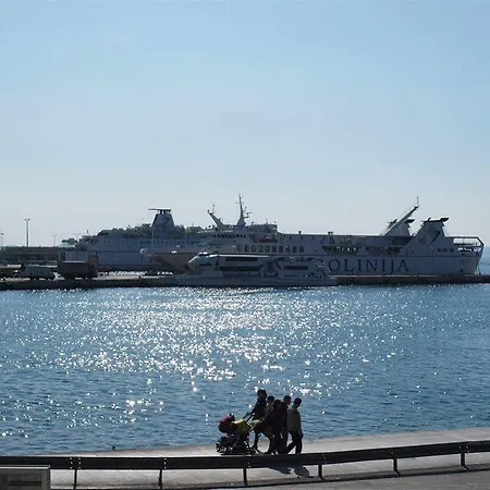 게스트하우스 다미라 룸즈