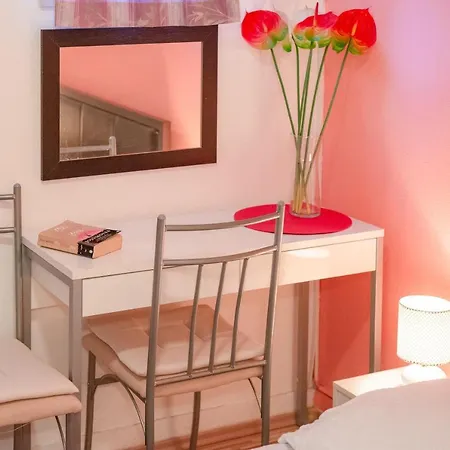 다미라 룸즈 3* 스플리트