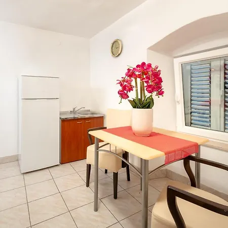 다미라 룸즈 게스트하우스