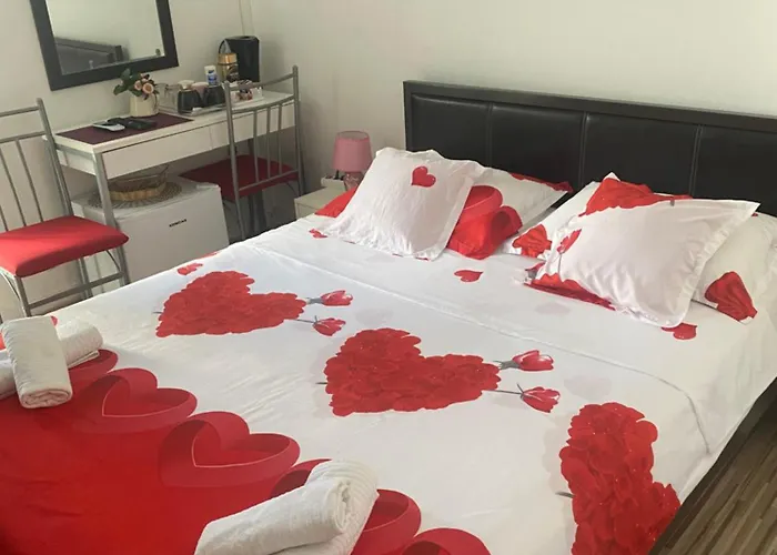 ダミラ ルームス 3*