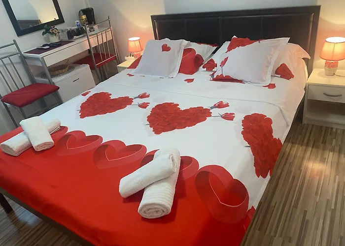 ダミラ ルームス 3*