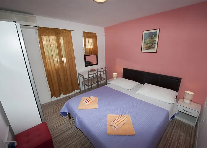 ダミラ ルームス